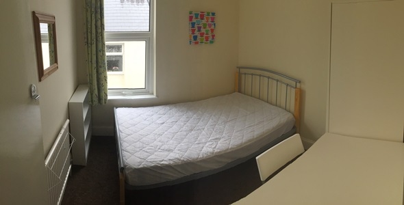 Picture of room 4 at this Plymouth student house